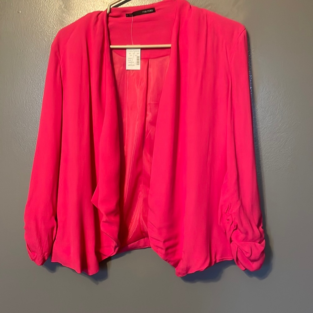 Women Maurice’s pink jacket